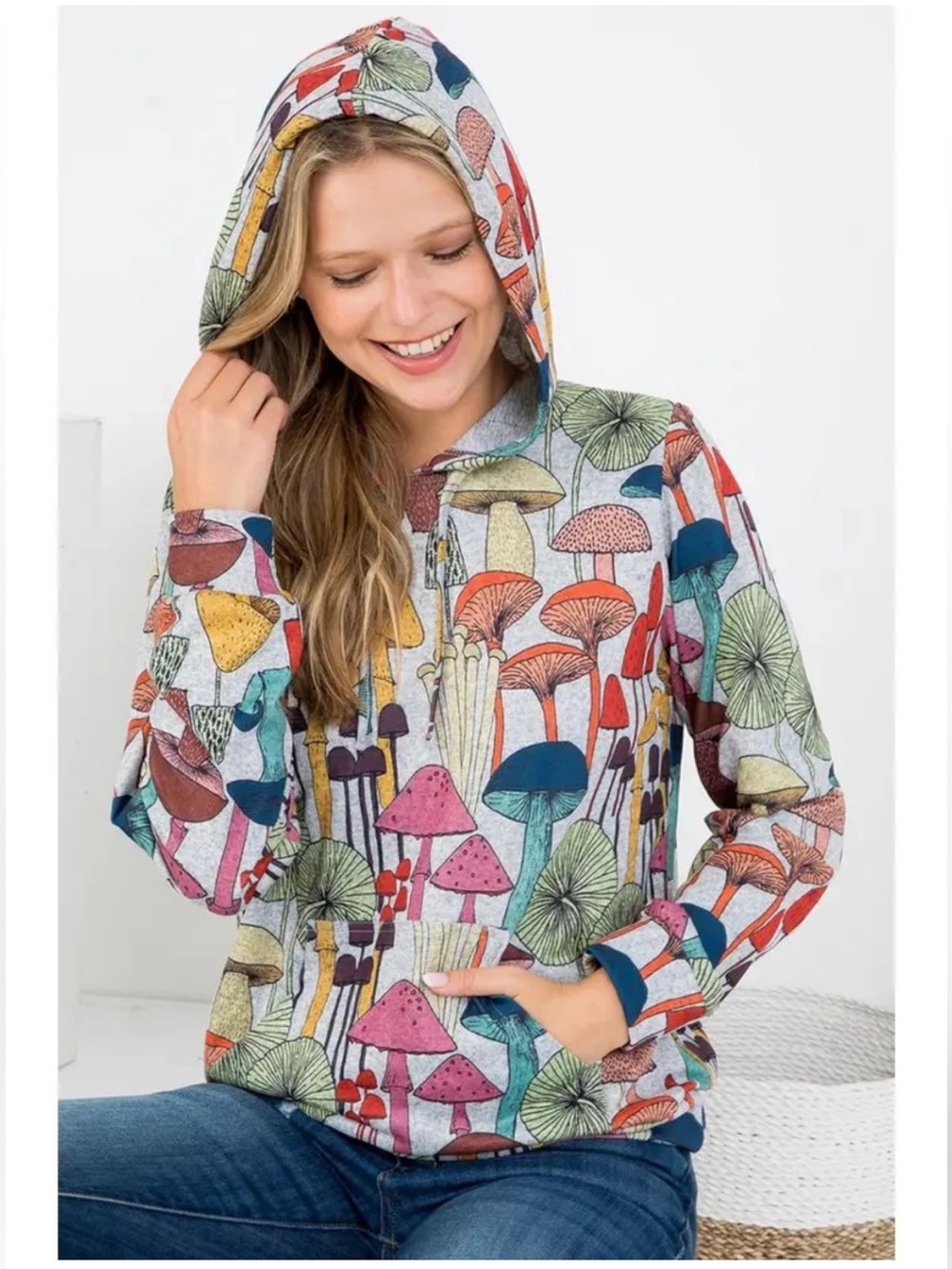 L.A. Soul Multicolor Mushroom-Print Hoodie Sweater size small